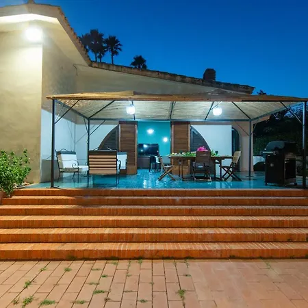 Mary Villa *
