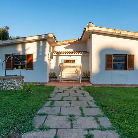 Mary Villa *